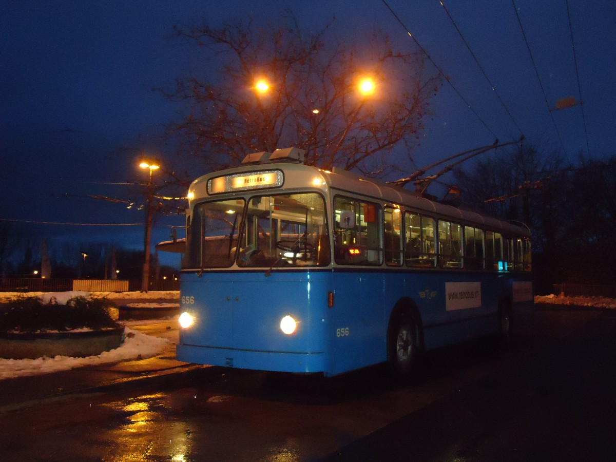 (131'285) - TL Lausanne (R�trobus) - Nr. 656 - FBW/Eggli Trolleybus am 5. Dezember 2010 in Lausanne, Maladi�re