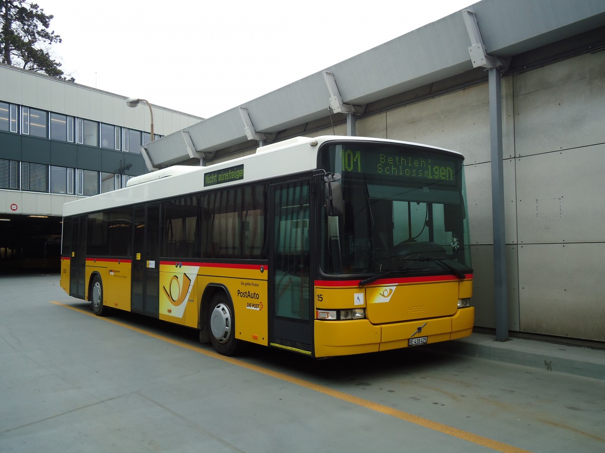 (132'683) - Steiner, Ortschwaben - Nr. 15/BE 438'425 - Volvo/Hess am 7. M�rz 2011 in Bern, Postautostation
