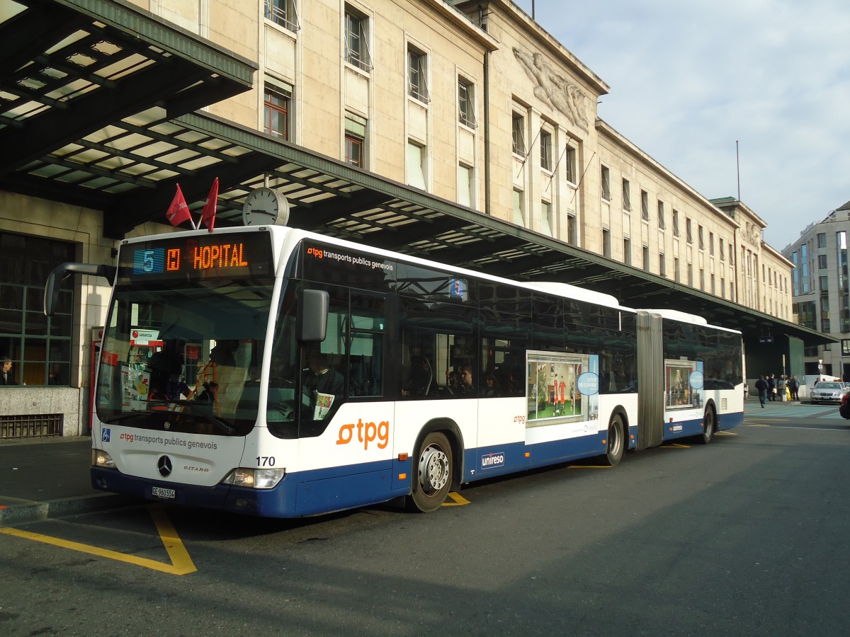 (132'810) - TPG Gen�ve - Nr. 170/GE 960'554 - Mercedes am 10. M�rz 2011 beim Bahnhof Gen�ve