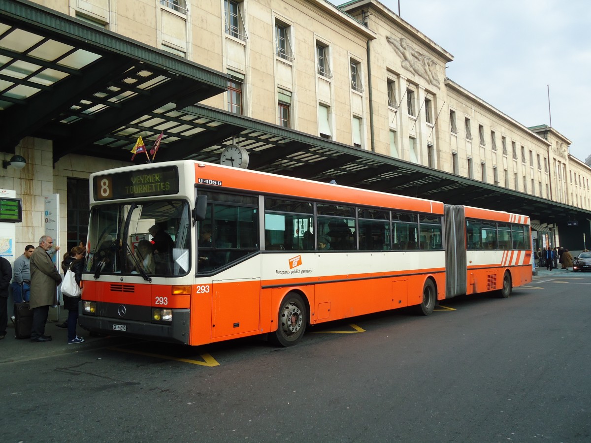 (132'816) - TPG Gen�ve - Nr. 293/GE 96'095 - Mercedes am 10. M�rz 2011 beim Bahnhof Gen�ve