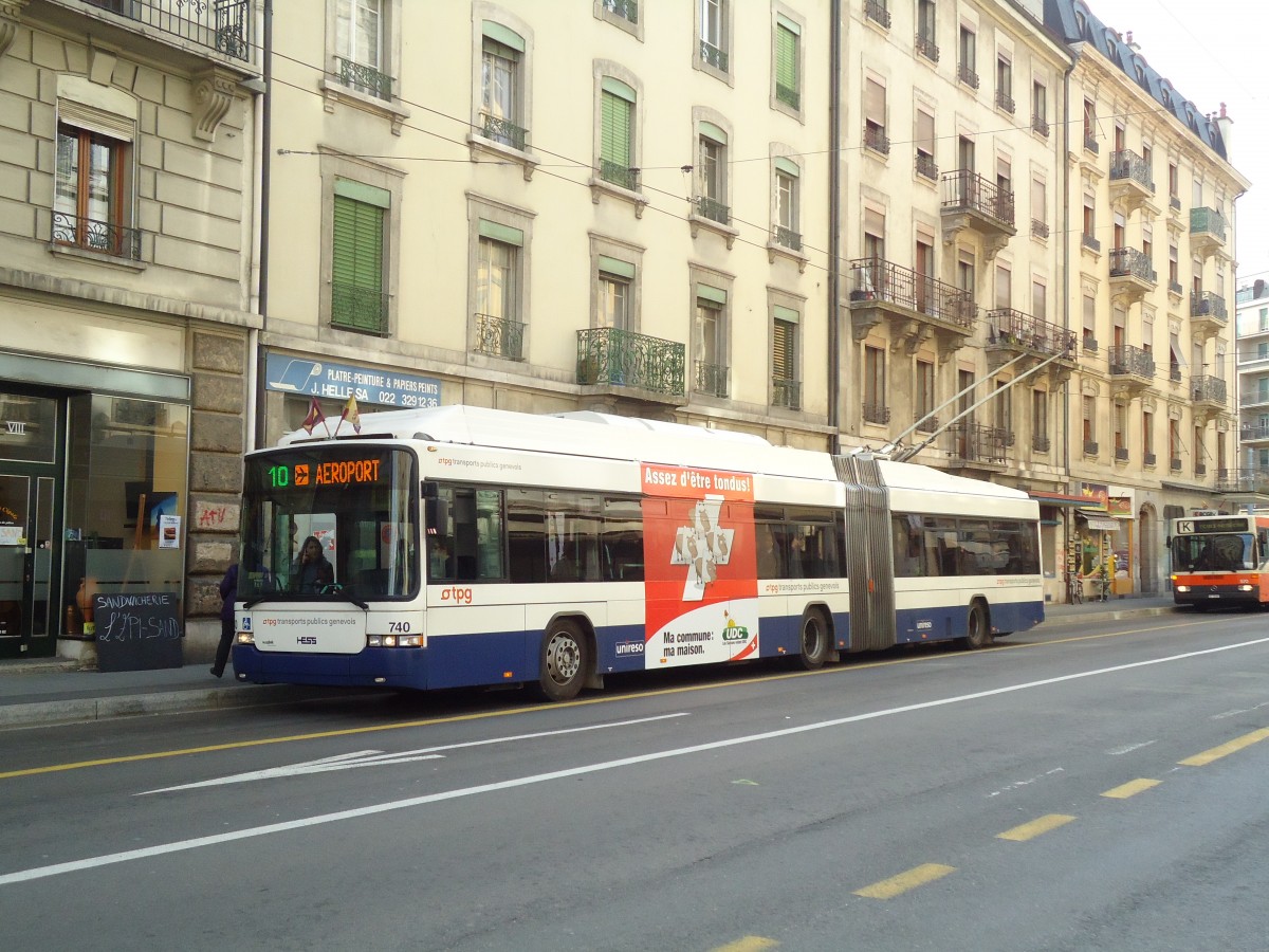 (132'866) - TPG Gen�ve - Nr. 740 - Hess/Hess Gelenktrolleybus am 10. M�rz 2011 in Gen�ve, Jonction