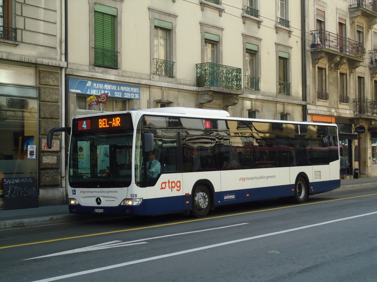 (132'870) - TPG Gen�ve - Nr. 528/GE 960'590 - Mercedes am 10. M�rz 2011 in Gen�ve, Jonction