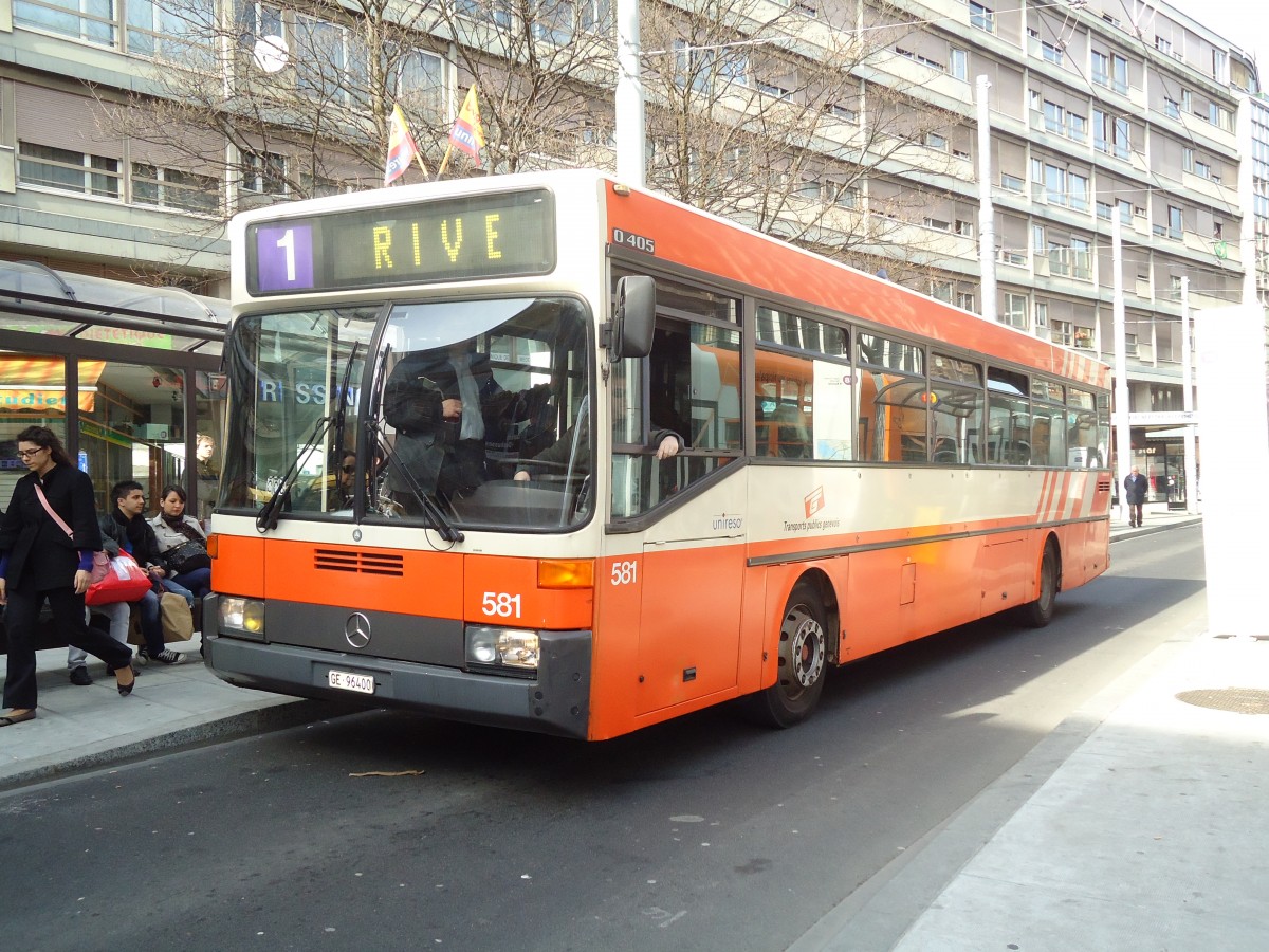 (132'880) - TPG Gen�ve - Nr. 581/GE 96'400 - Mercedes am 10. M�rz 2011 in Gen�ve, Coutance