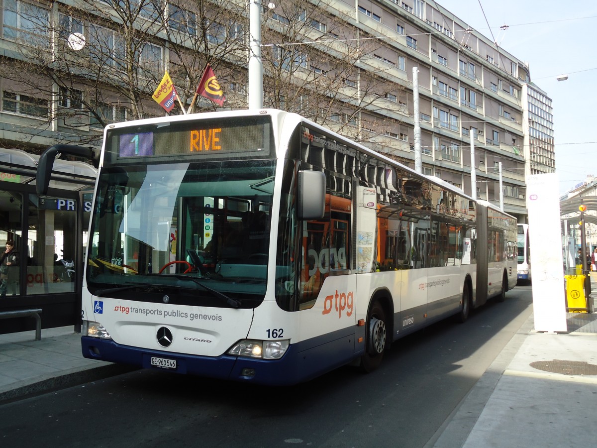 (132'886) - TPG Gen�ve - Nr. 162/GE 960'546 - Mercedes am 10. M�rz 2011 in Gen�ve, Coutance
