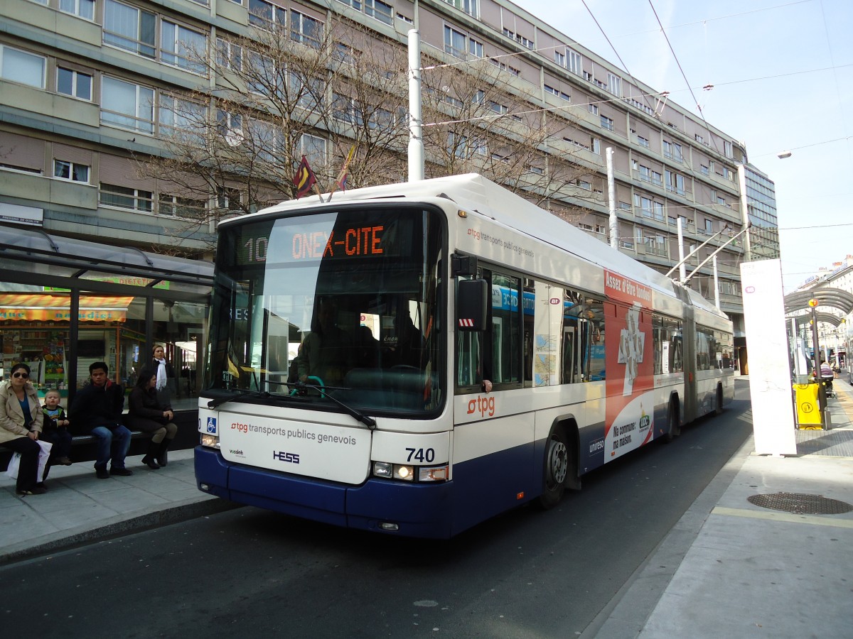 (132'901) - TPG Gen�ve - Nr. 740 - Hess/Hess Gelenktrolleybus am 10. M�rz 2011 in Gen�ve, Coutance