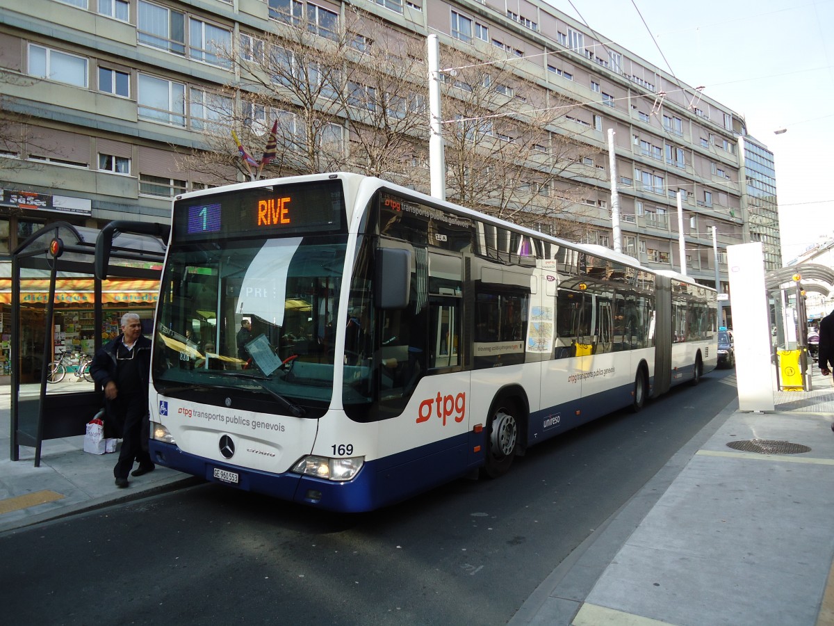 (132'917) - TPG Gen�ve - Nr. 169/GE 960'553 - Mercedes am 10. M�rz 2011 in Gen�ve, Coutance