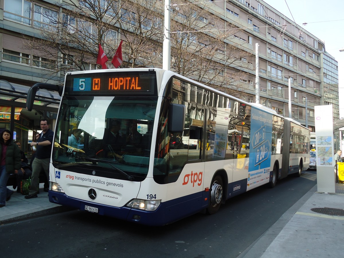 (132'936) - TPG Gen�ve - Nr. 194/GE 960'630 - Mercedes am 10. M�rz 2011 in Gen�ve, Coutance