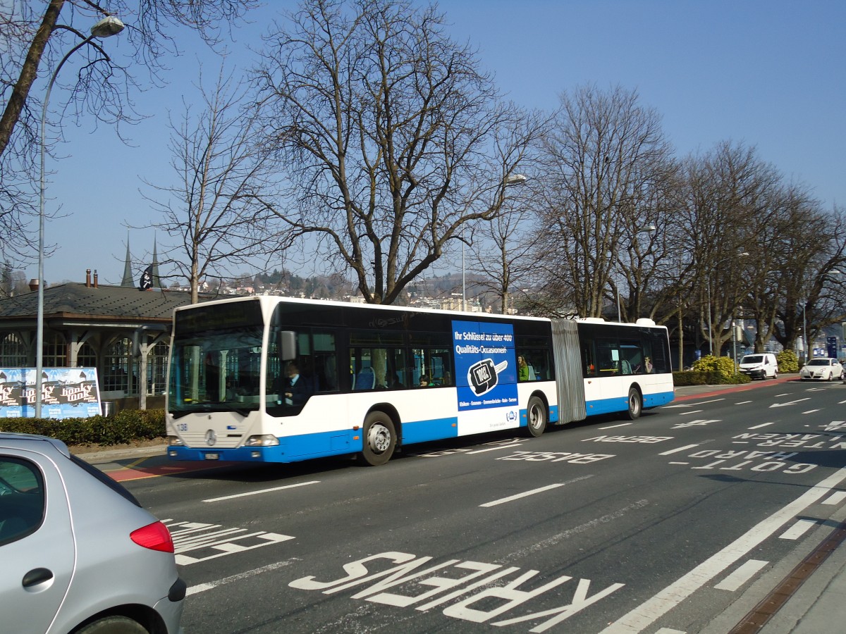 (133'033) - VBL Luzern - Nr. 138/LU 199'438 - Mercedes am 11. M�rz 2011 beim Bahnhof Luzern