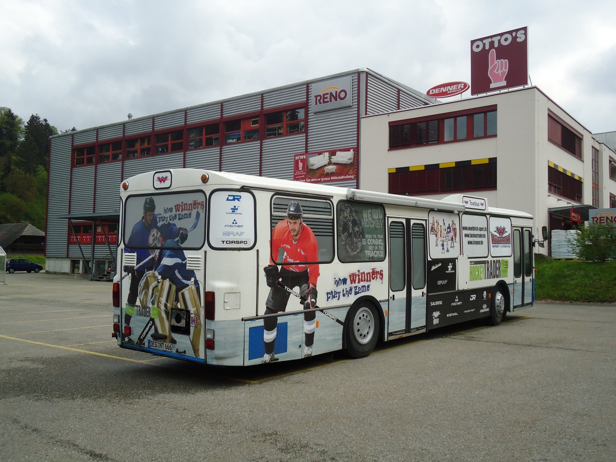 (133'399) - EHC Biel, Biel - DEG-HT 666 - Mercedes am 24. April 2011 in Trubschachen, Sch�rlischachen