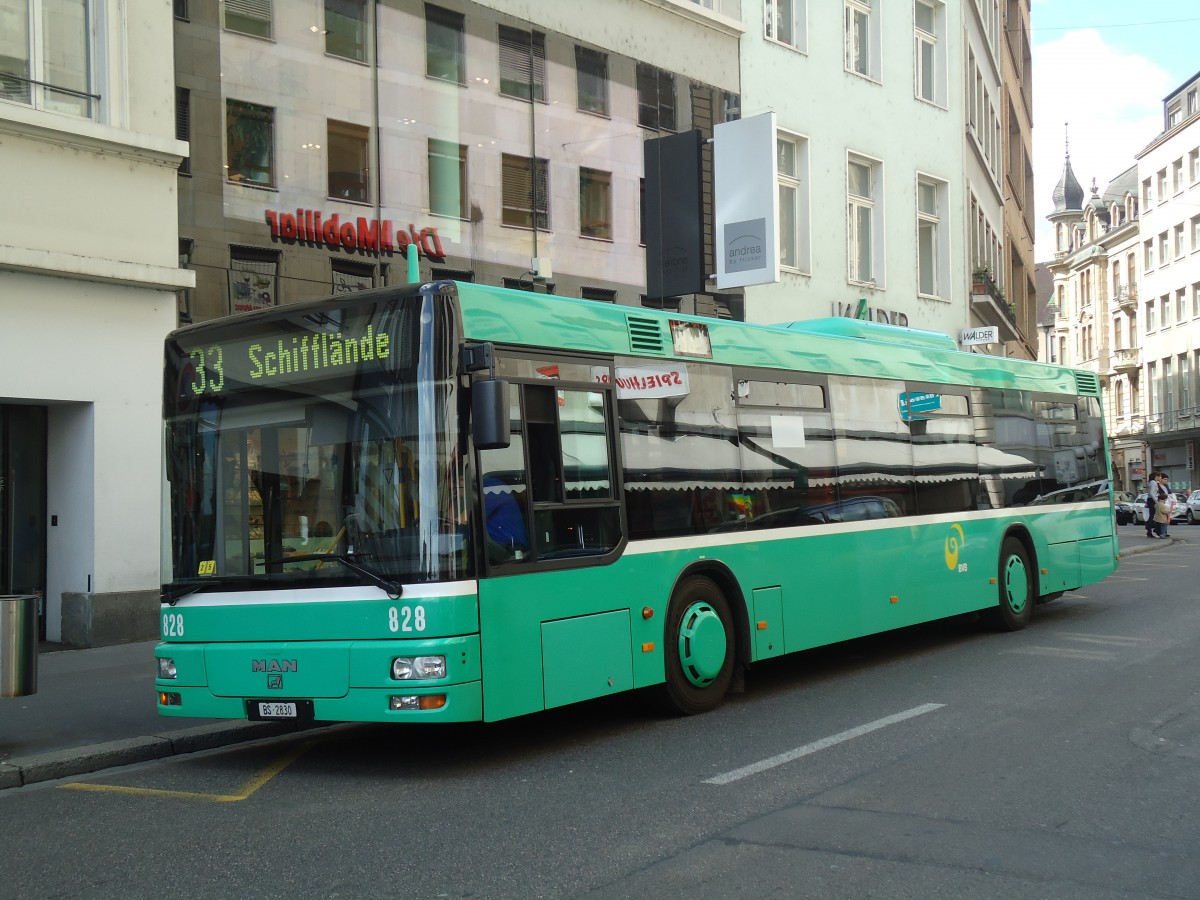 (133'699) - BVB Basel - Nr. 828/BS 2830 - MAN am 16. Mai 2011 in Basel, Schiffl�nde