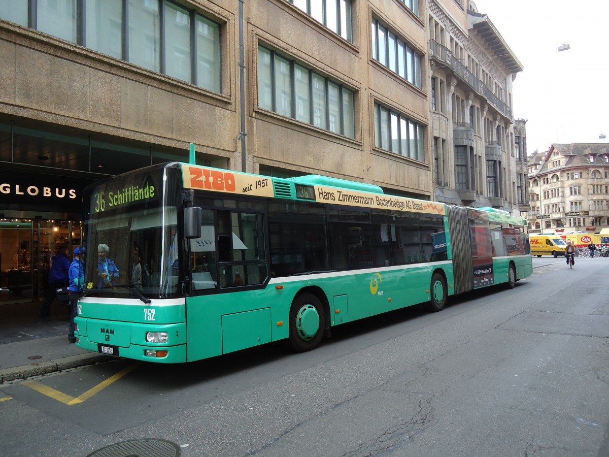 (133'703) - BVB Basel - Nr. 752/BS 3252 - MAN am 16. Mai 2011 in Basel, Schiffl�nde
