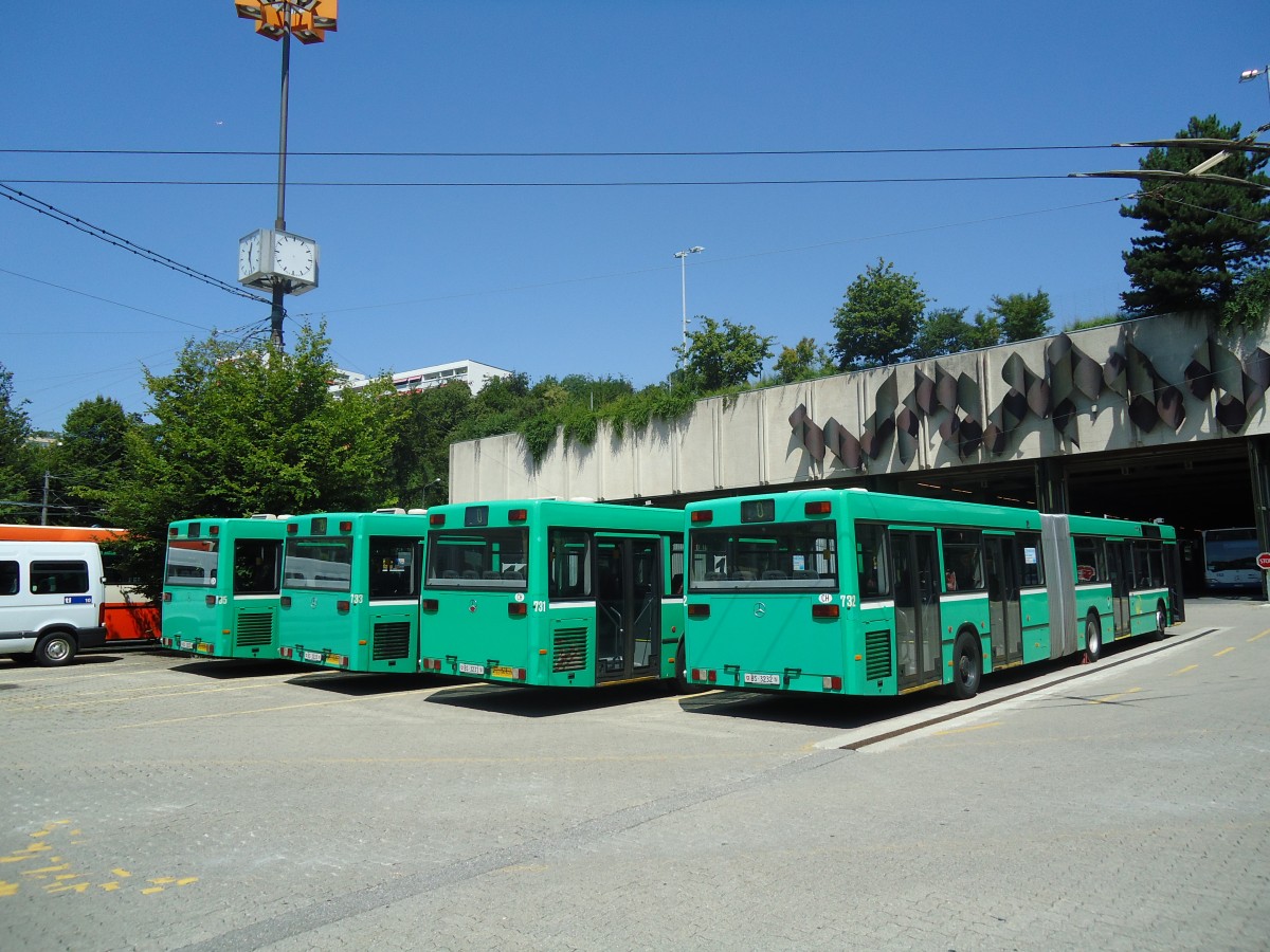 (135'088) - TL Lausanne (BVB 732) - Nr. 645/BS 3232 - Mercedes (ex VAG Freiburg/D Nr. 928) am 12. Juli 2011 in Lausanne, D�p�t Borde