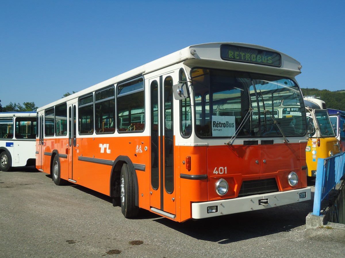(135'581) - TL Lausanne (R�trobus) - Nr. 401 - FBW/Hess am 20. August 2011 in Moudon, R�trobus