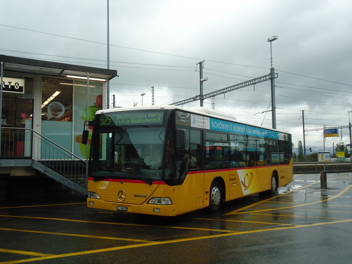(135'822) - Kistler, Reichenburg - SZ 58'002 - Mercedes am 5. September 2011 beim Bahnhof Pf�ffikon