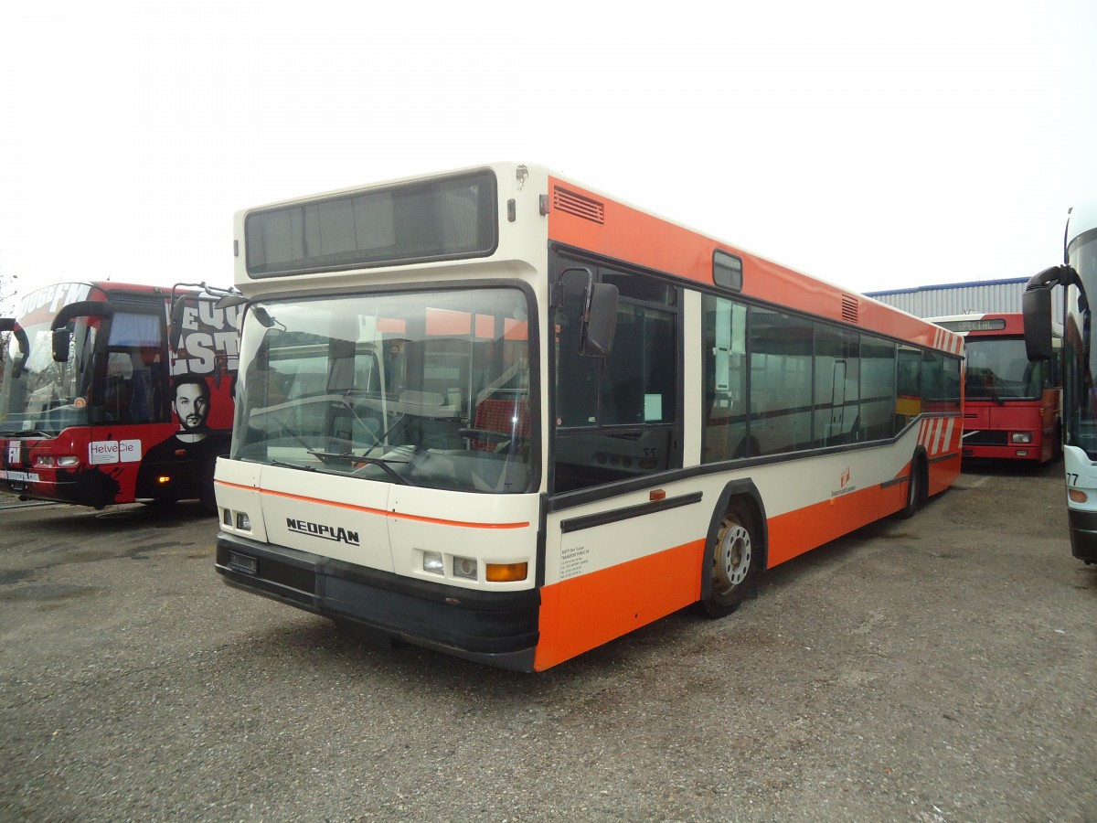 (137'020) - RATP, Satigny - Nr. 65 - Neoplan (ex Dupraz, Gen�ve Nr. 65) am 26. November 2011 in Biel, Rattinbus