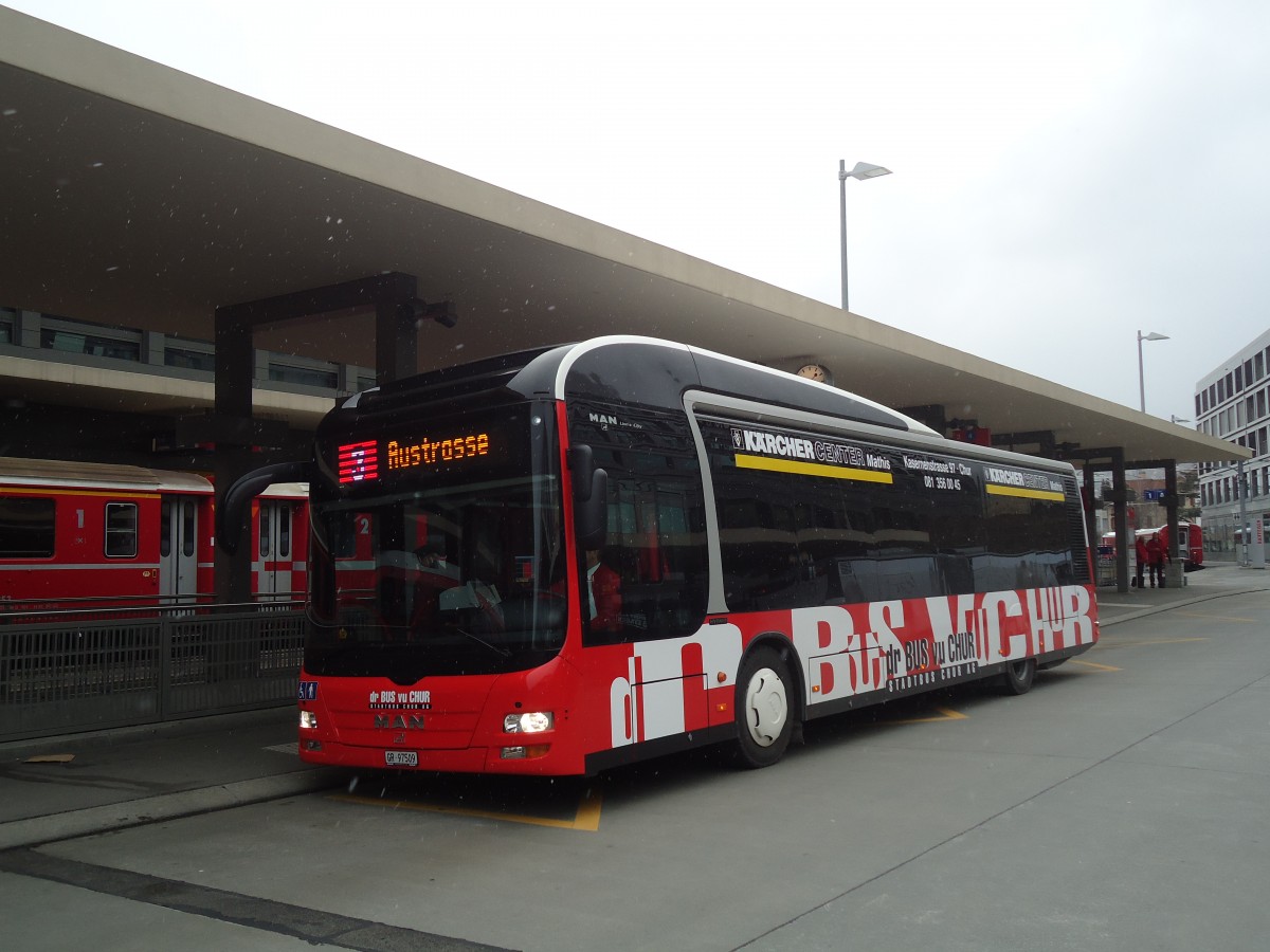 (137'864) - SBC Chur - Nr. 9/GR 97'509 - MAN am 5. M�rz 2012 beim Bahnhof Chur