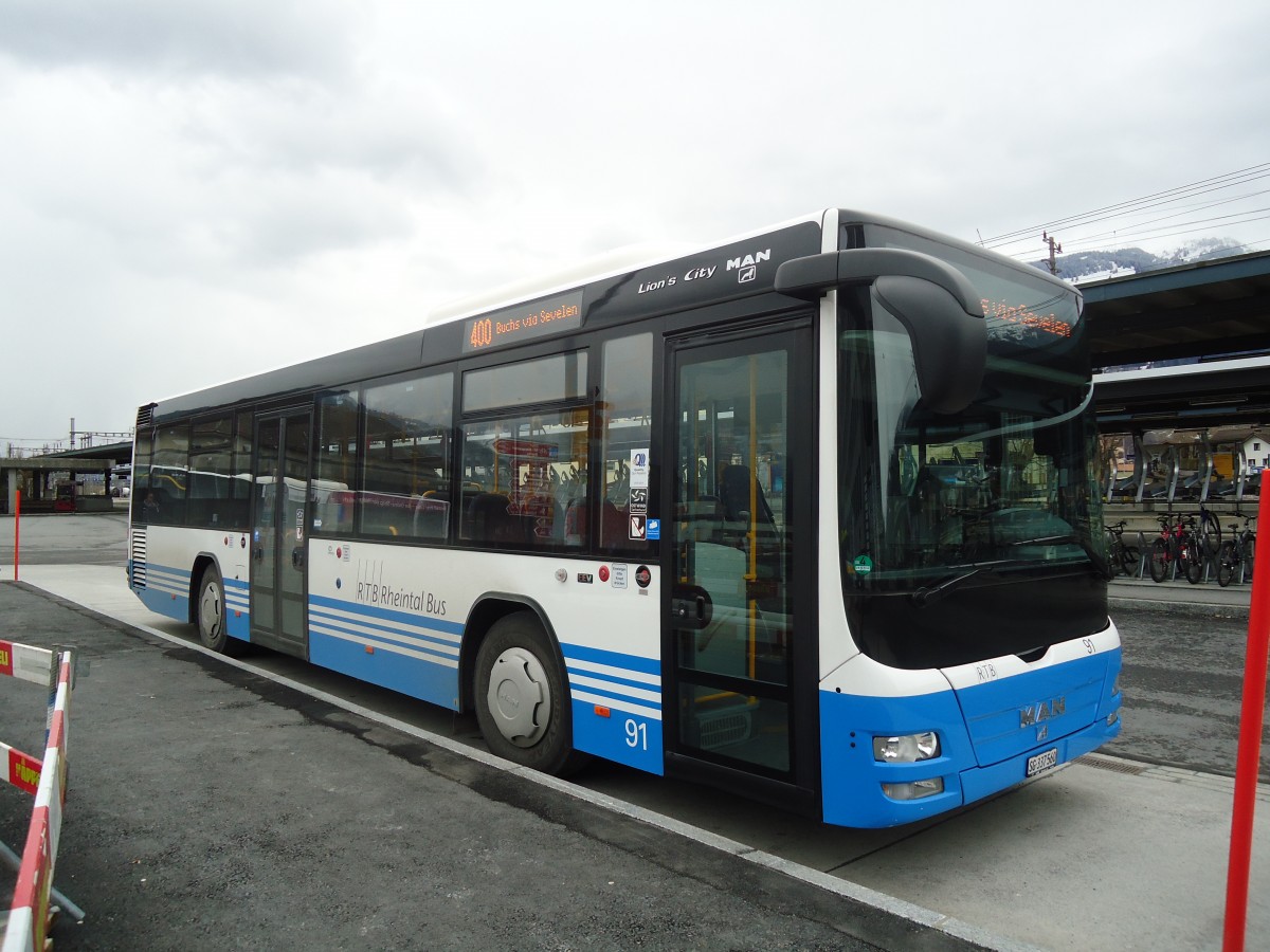 (137'950) - RTB Altst�tten - Nr. 91/SG 337'560 - MAN am 5. M�rz 2012 beim Bahnhof Sargans (Einsatz BSW)