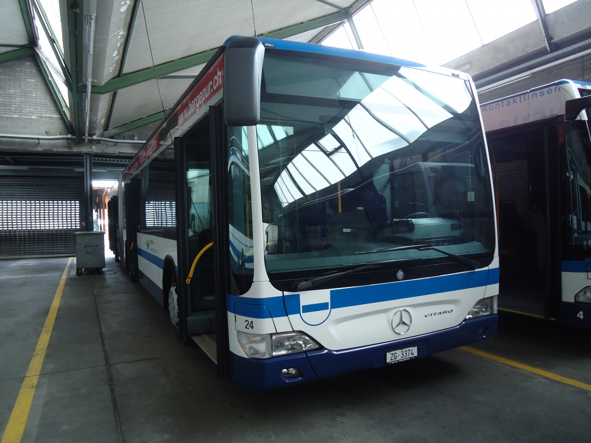 (138'019) - ZVB Zug - Nr. 24/ZG 3374 - Mercedes am 6. M�rz 2012 in Zug, Garage