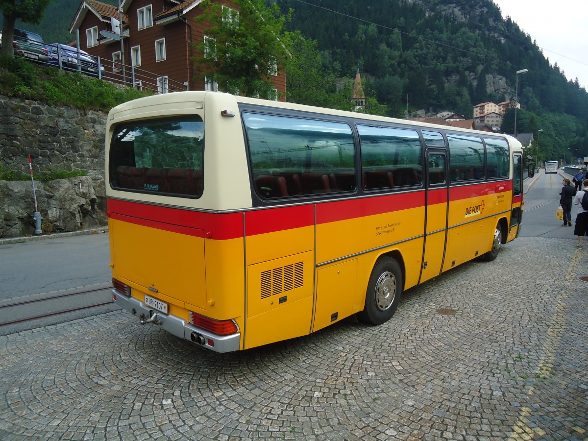 (140'239) - Mattli, Wassen - UR 9107 - Mercedes am 1. Juli 2012 beim Bahnhof G�schenen