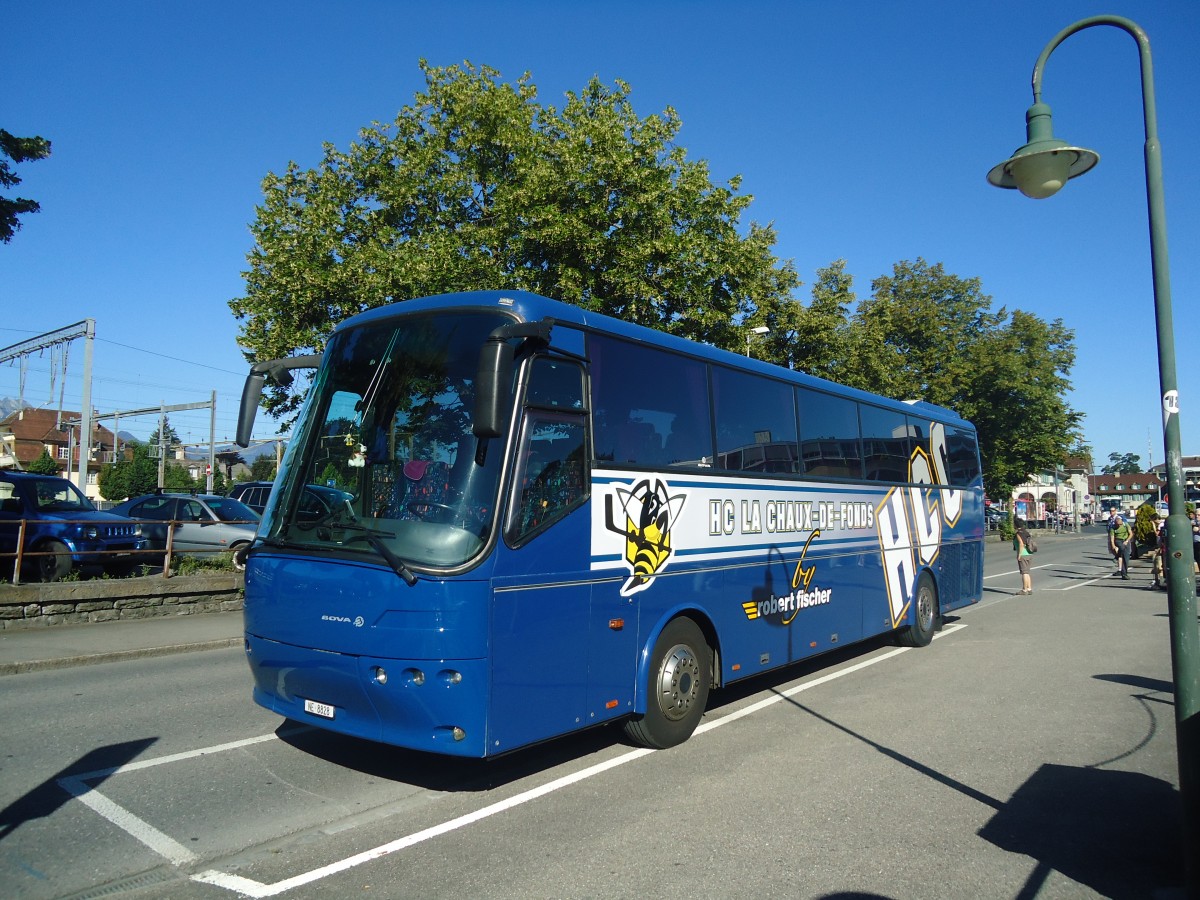(140'971) - Fischer, Marin - NE 8828 - Bova am 1. August 2012 bei der Schiffl�ndte Thun