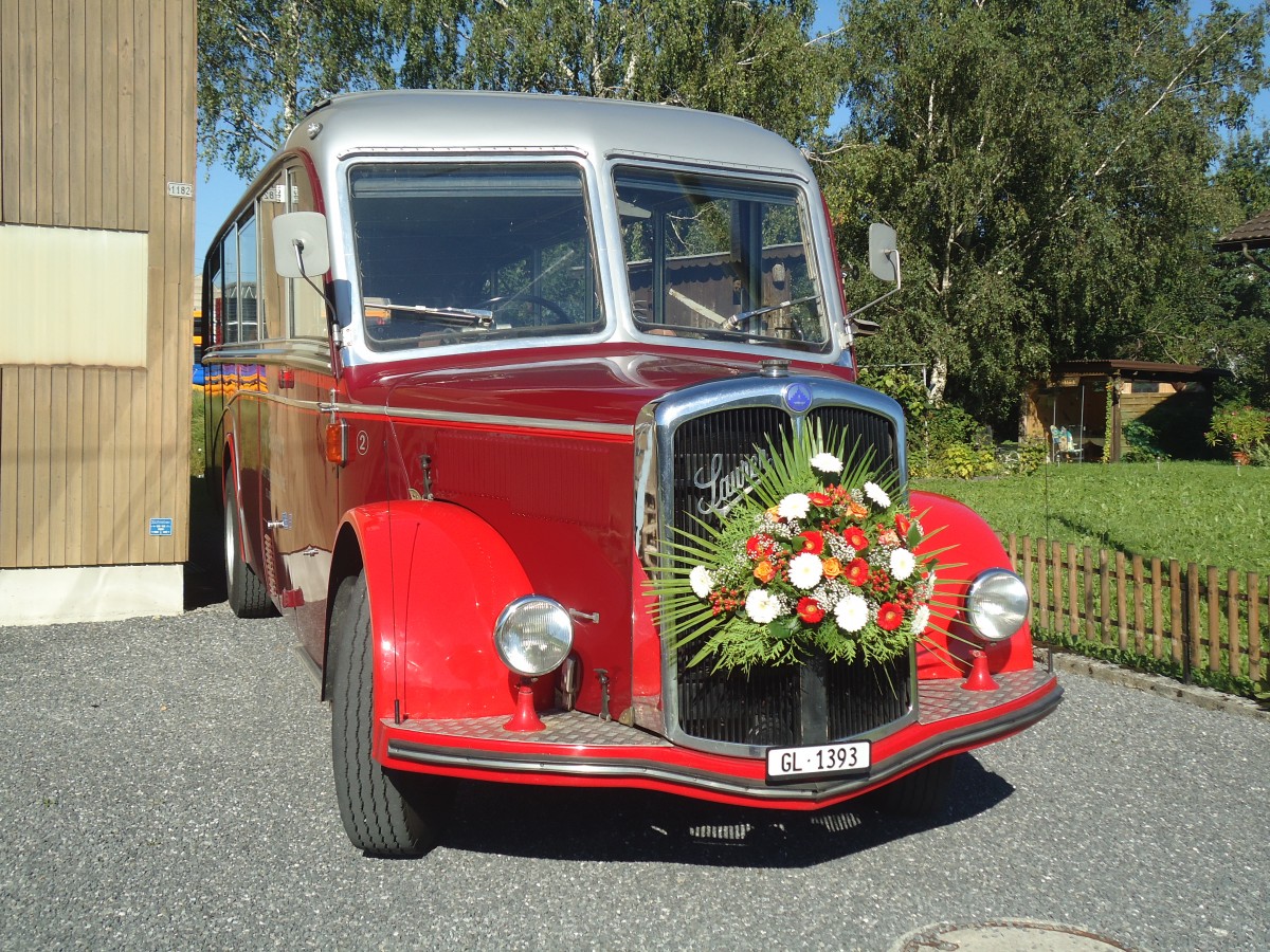(141'145) - Biegger, Uster - Nr. 2/GL 1393 - Saurer/Lauber (ex T�l�verbier, Verbier Nr. 2; ex Werkbus; ex Rey, Ayent) am 18. August 2012 in Benken, Fischbachstrasse