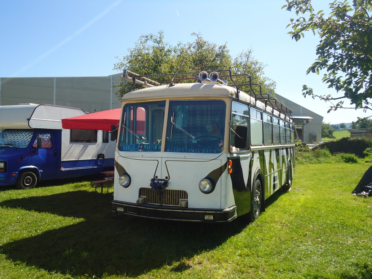 (141'151) - K�ndig, Affeltrangen - FBW/R&J (ex P 25'505; ex P 22'304) am 18. August 2012 in Affeltrangen, Kreuzegg
