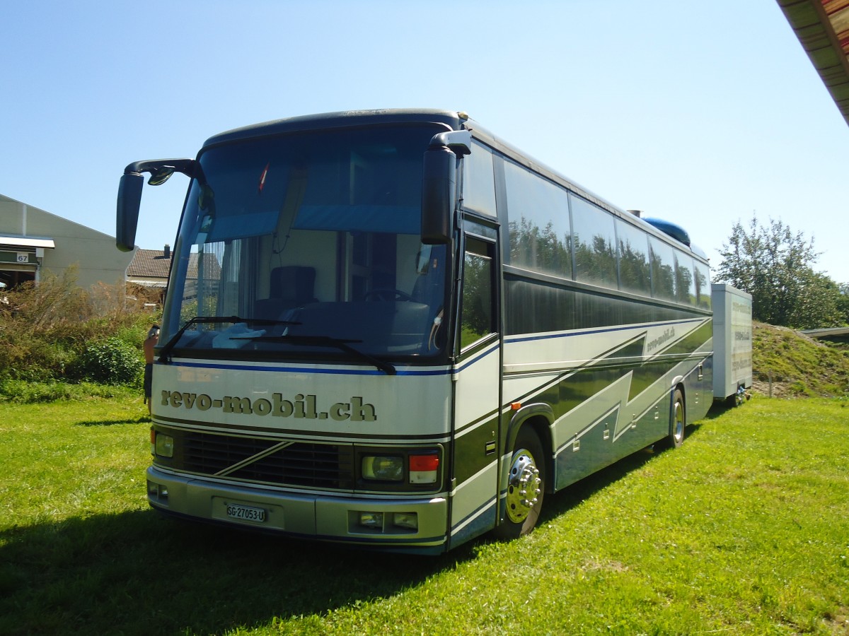 (141'221) - Glarner, Sch�nis - SG 27'053 U - Volvo (ex AAGK Koppigen Nr. 23) am 18. August 2012 in Affeltrangen, Kreuzegg