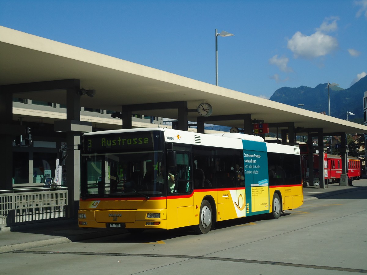 (141'761) - D�nser, Trimmis - GR 7288 - MAN am 15. September 2012 beim Bahnhof Chur