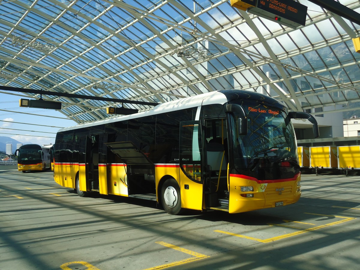 (141'774) - PostAuto Graub�nden - GR 162'984 - MAN am 15. September 2012 in Chur, Postautostation