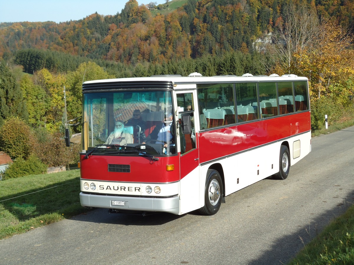 (142'021) - Dreier, Suhr - AG 11'851 U - Saurer/R&J (ex Gerber, Matzendorf; ex Schnider, Sch�pfheim) am 21. Oktober 2012 bei Zumholz