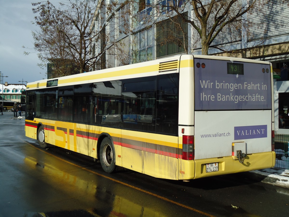 (142'435) - STI Thun - Nr. 77/BE 274'177 - MAN am 10. Dezember 2012 bei der Schiffl�ndte Thun