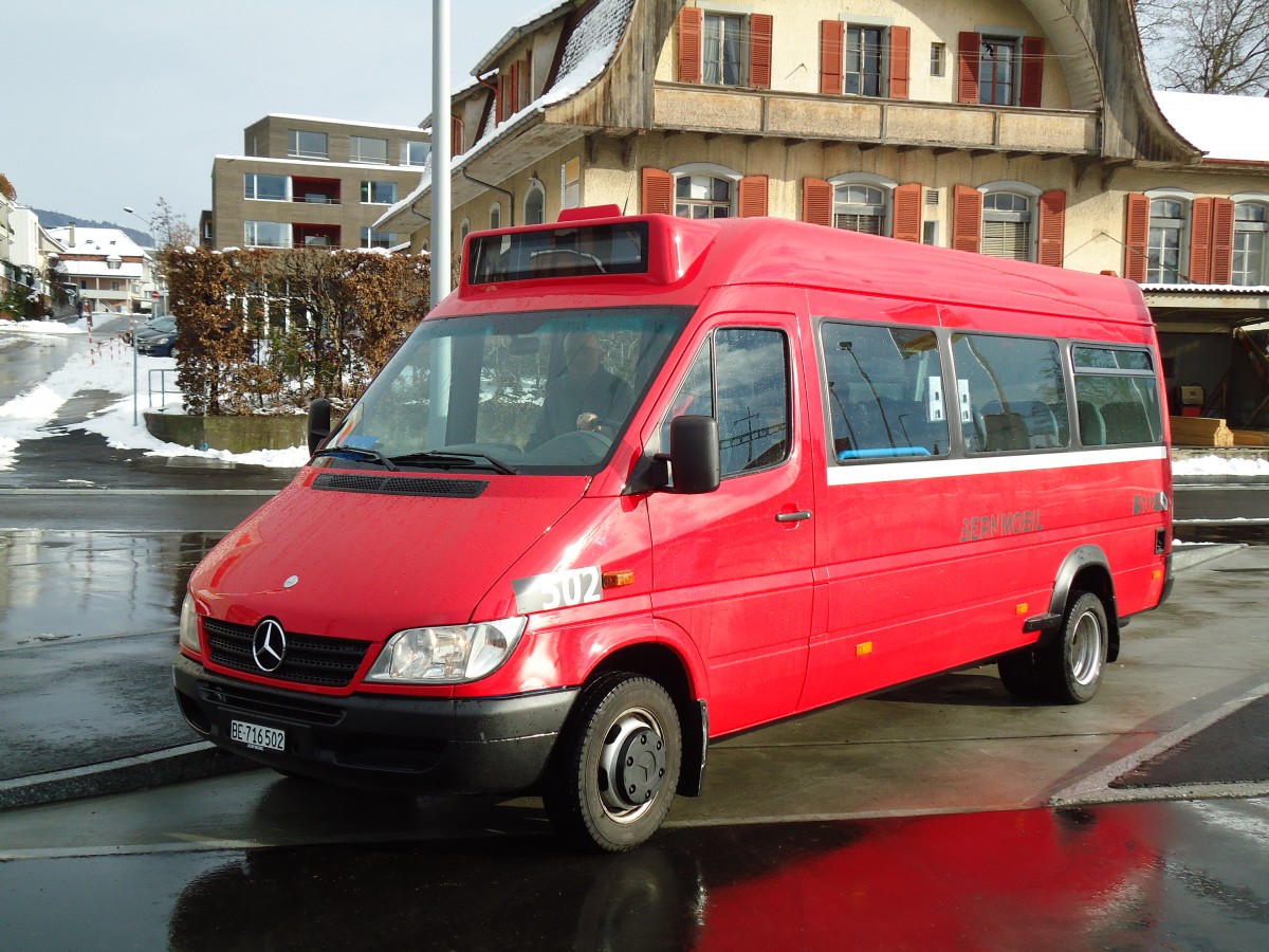 (142'450) - Bernmobil, Bern - Nr. 502/BE 716'502 - Mercedes (ex RTB Altst�tten Nr. 6) am 10. Dezember 2012 beim Bahnhof M�nsingen