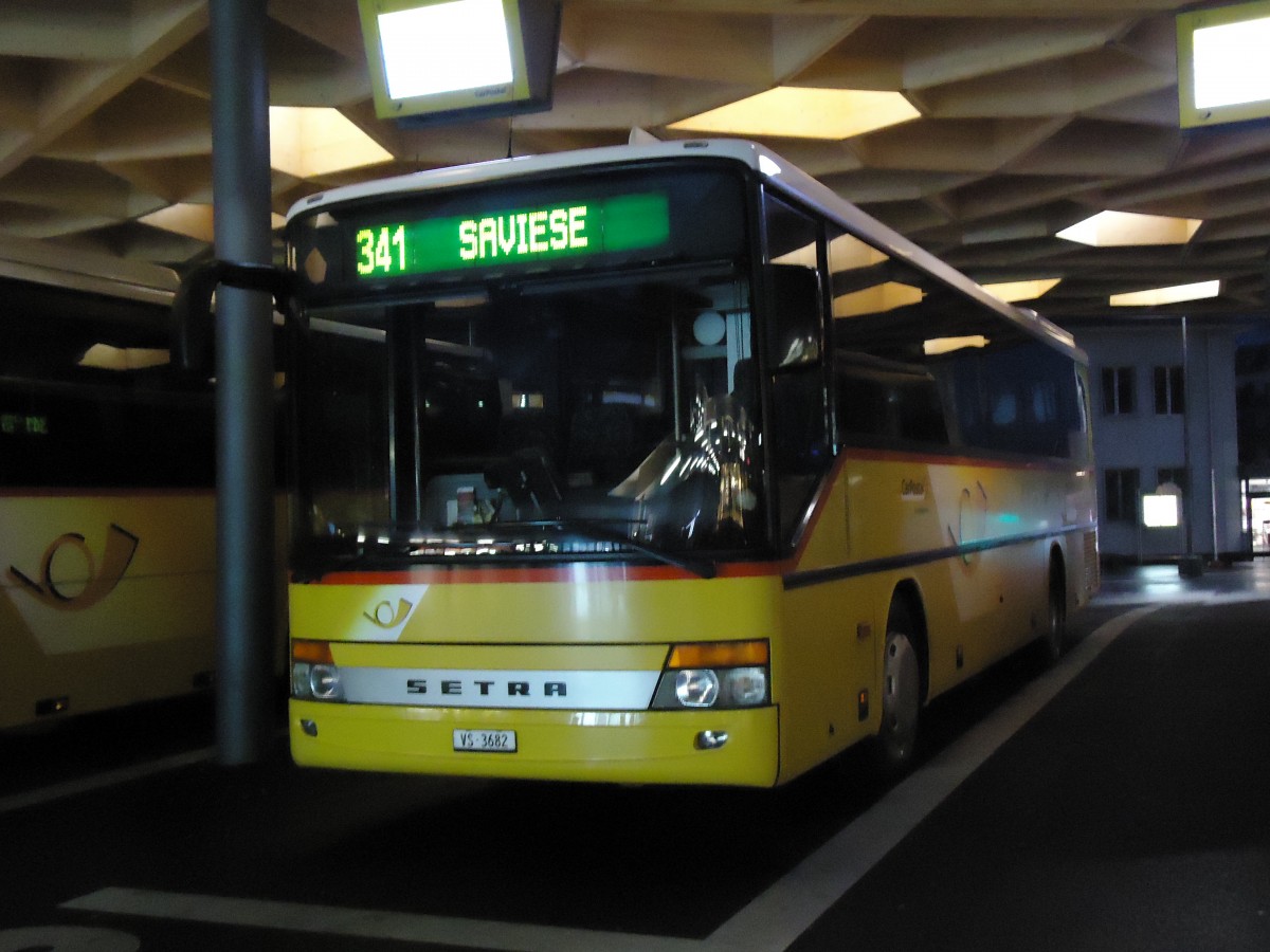 (142'635) - TRD, Savi�se - VS 3682 - Setra (ex Dubuis, Savi�se) am 26. Dezember 2012 beim Bahnhof Sion