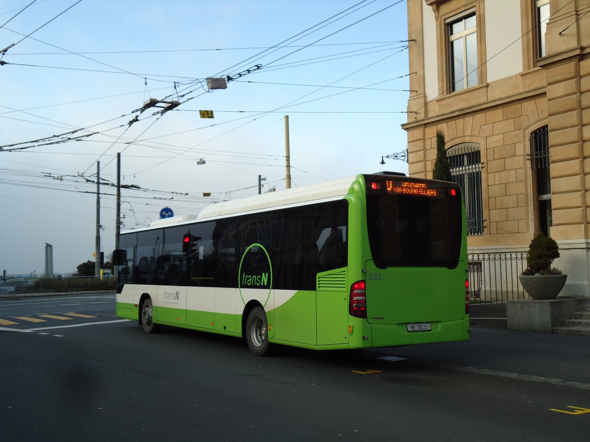 (142'724) - transN, La Chaux-de-Fonds - Nr. 331/NE 28'231 - Mercedes (ex TRN La Chaux-de-Fonds Nr. 331) am 29. Dezember 2012 in Neuch�tel, Place Pury