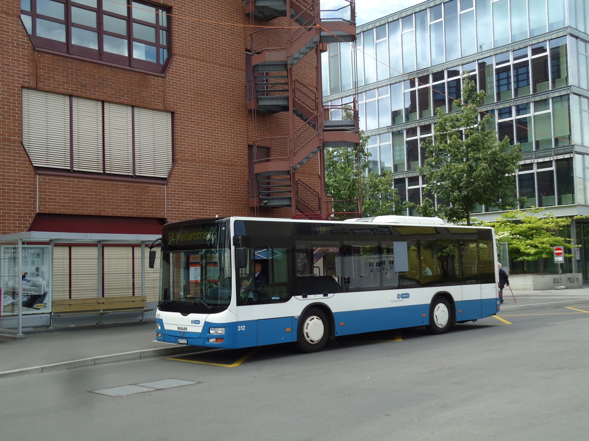 (144'455) - VBZ Z�rich - Nr. 312/ZH 714'312 - MAN am 20. Mai 2013 beim Bahnhof Z�rich-Oerlikon