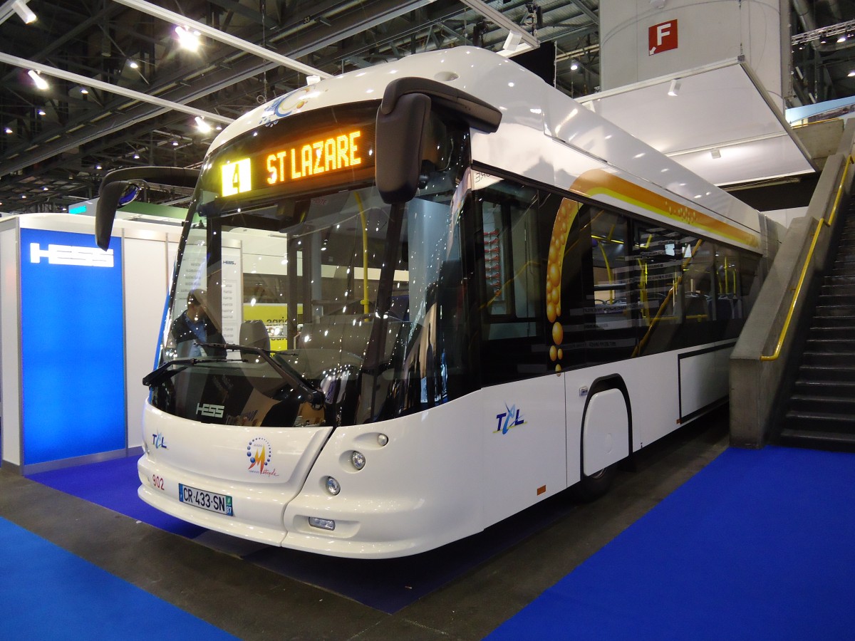 (144'640) - Aus Frankreich: TCL Lyon - Nr. 902/CR 433 SN - Hess/Hess Gelenktrolleybus am 27. Mai 2013 in Gen�ve, UITP