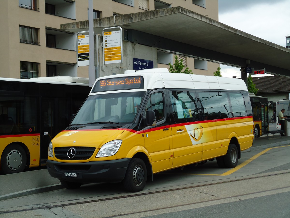 (144'935) - H�fliger, Sursee - Nr. 28/LU 206'429 - Mercedes am 10. Juni 2013 beim Bahnhof Sursee