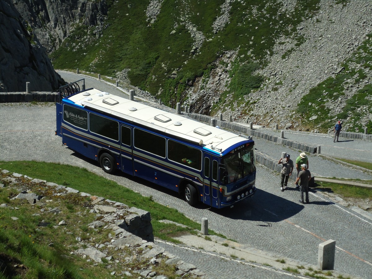 (145'880) - Steinauer, Einsiedeln - SZ 25'115 - Saurer/R&J (ex Albin, F�llanden; ex SBB Bern; ex Sol�r&Fontana, Ilanz; ex P 24'359) am 20. Juli 2013 in Gotthard, Alte Tremolastrasse