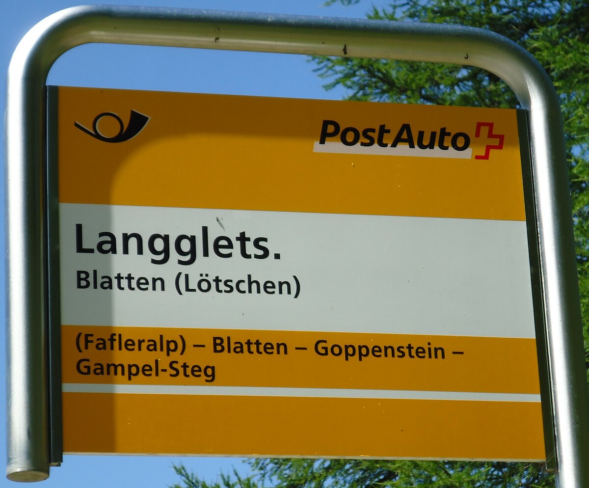(146'239) - PostAuto-Haltestellenschild - Blatten (L�tschen), Langglet. - am 5. August 2013