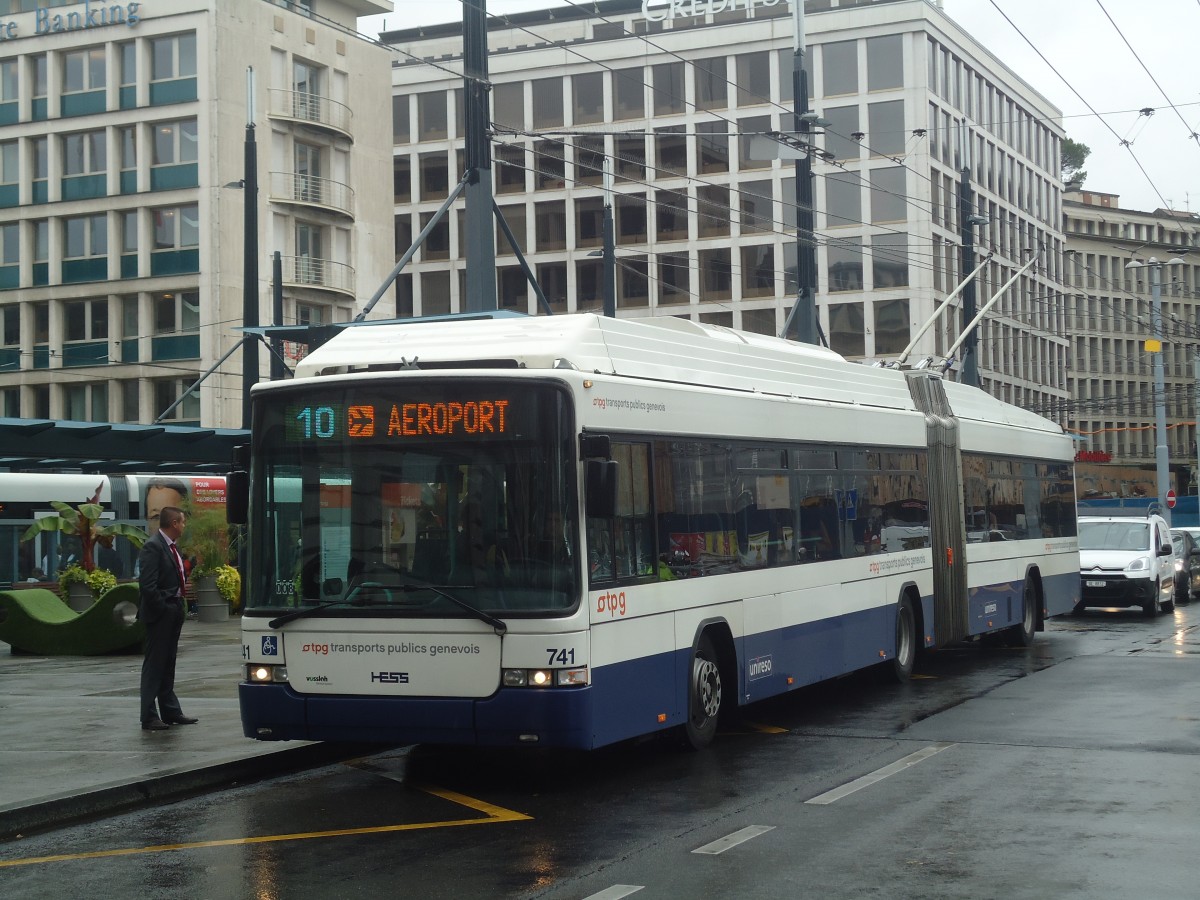 (147'177) - TPG Gen�ve - Nr. 741 - Hess/Hess Gelenktrolleybus am 16. September 2013 in Gen�ve, Bel-Air