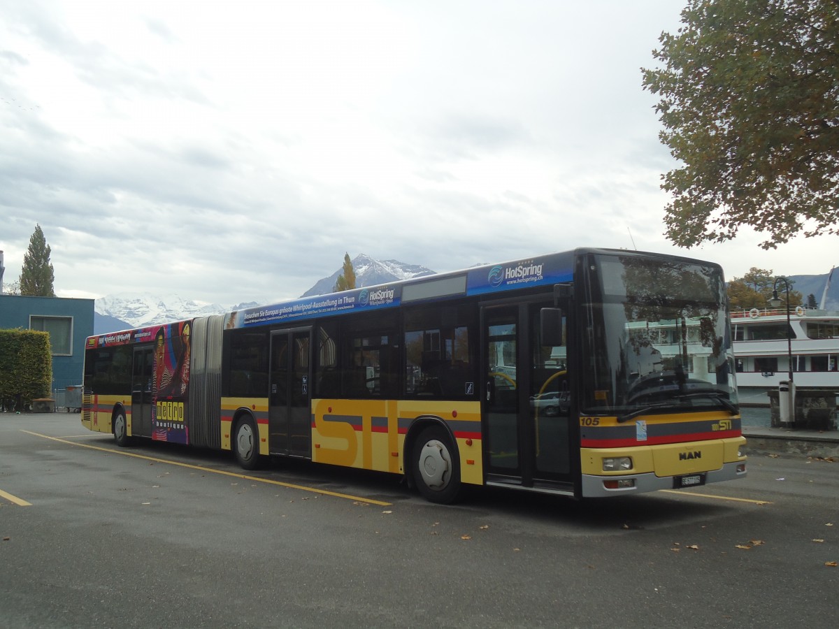 (147'531) - STI Thun - Nr. 105/BE 577'105 - MAN am 20. Oktober 2013 bei der Schiffl�ndte Thun