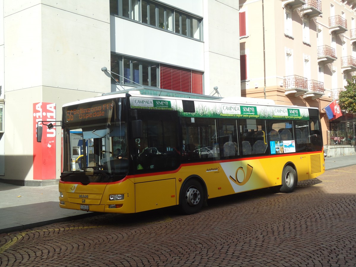 (147'642) - AutoPostale Ticino - TI 215'333 - MAN/G�ppel am 5. November 2013 beim Bahnhof Bellinzona