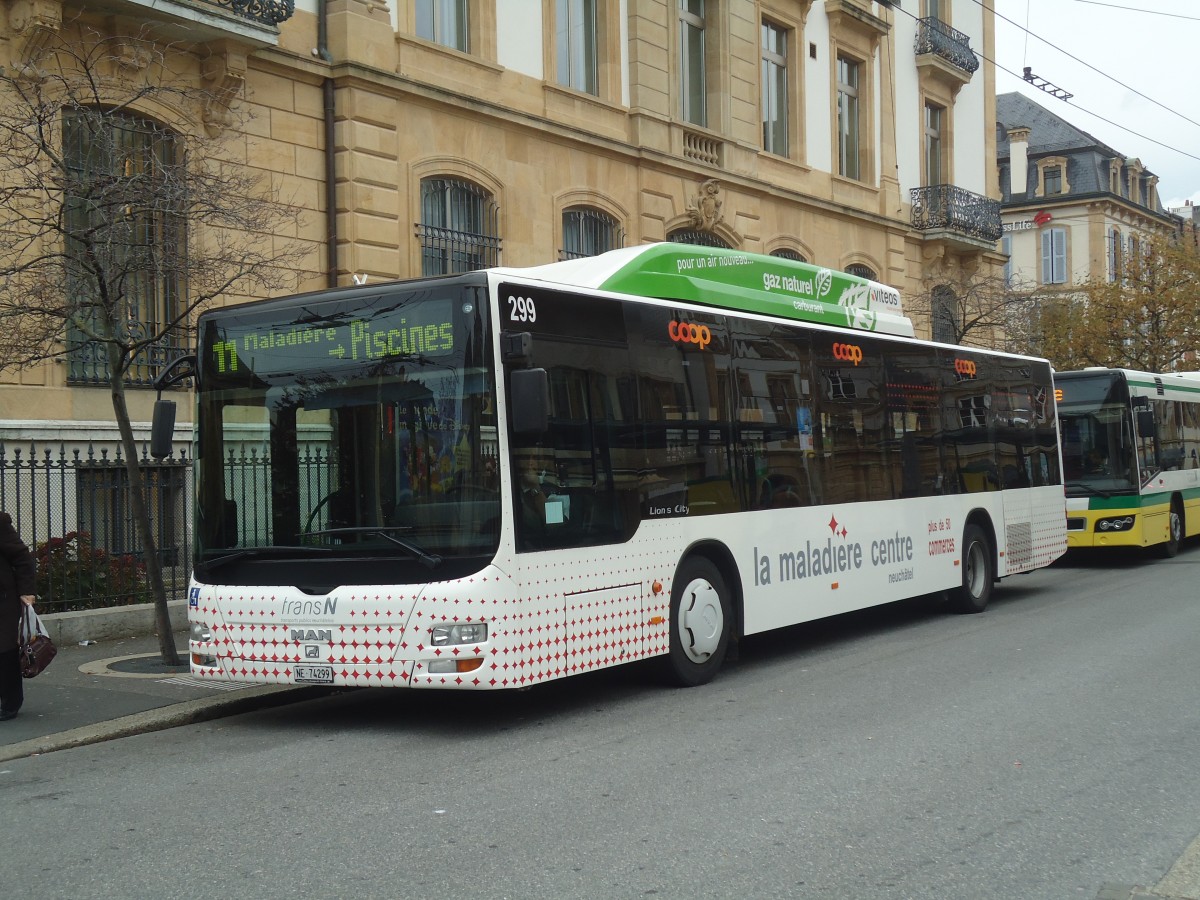 (147'963) - transN, La Chaux-de-Fonds - Nr. 299/NE 74'299 - MAN (ex TN Neuch�tel Nr. 299) am 8. November 2013 in Neuch�tel, Place Pury