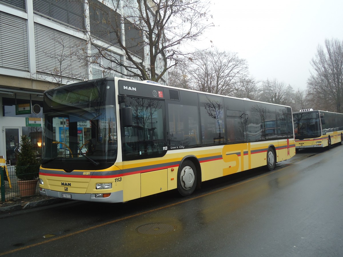 (148'356) - STI Thun - Nr. 113/BE 700'113 - MAN am 21. Dezember 2013 bei der Schiffl�ndte Thun