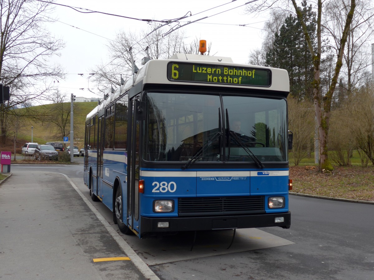 (149'011) - VBL Luzern - Nr. 280 - NAW/R&J-Hess Trolleybus am 16. Februar 2014 in Luzern, B�ttenhalde