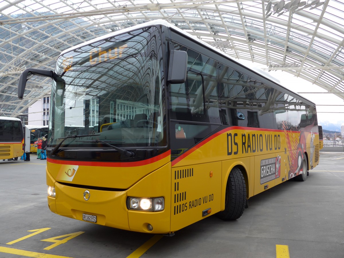 (149'172) - PostAuto Graub�nden - GR 162'972 - Irisbus am 1. M�rz 2014 in Chur, Postautostation