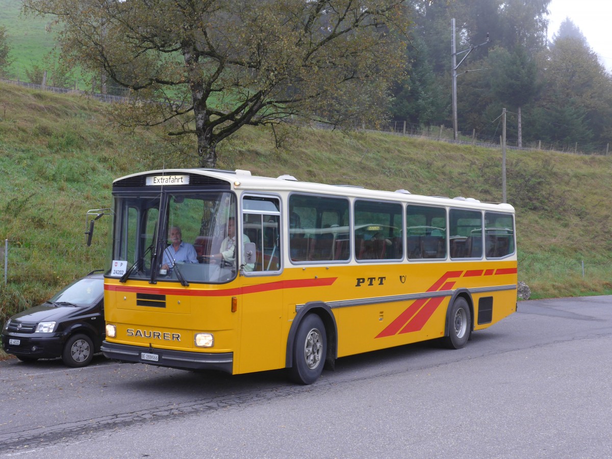 (155'617) - Thommen, Sutz - BE 288'066 - Saurer/Hess (ex P 24'202) am 12. Oktober 2014 in K�ssnacht, Rest. Frohsinn