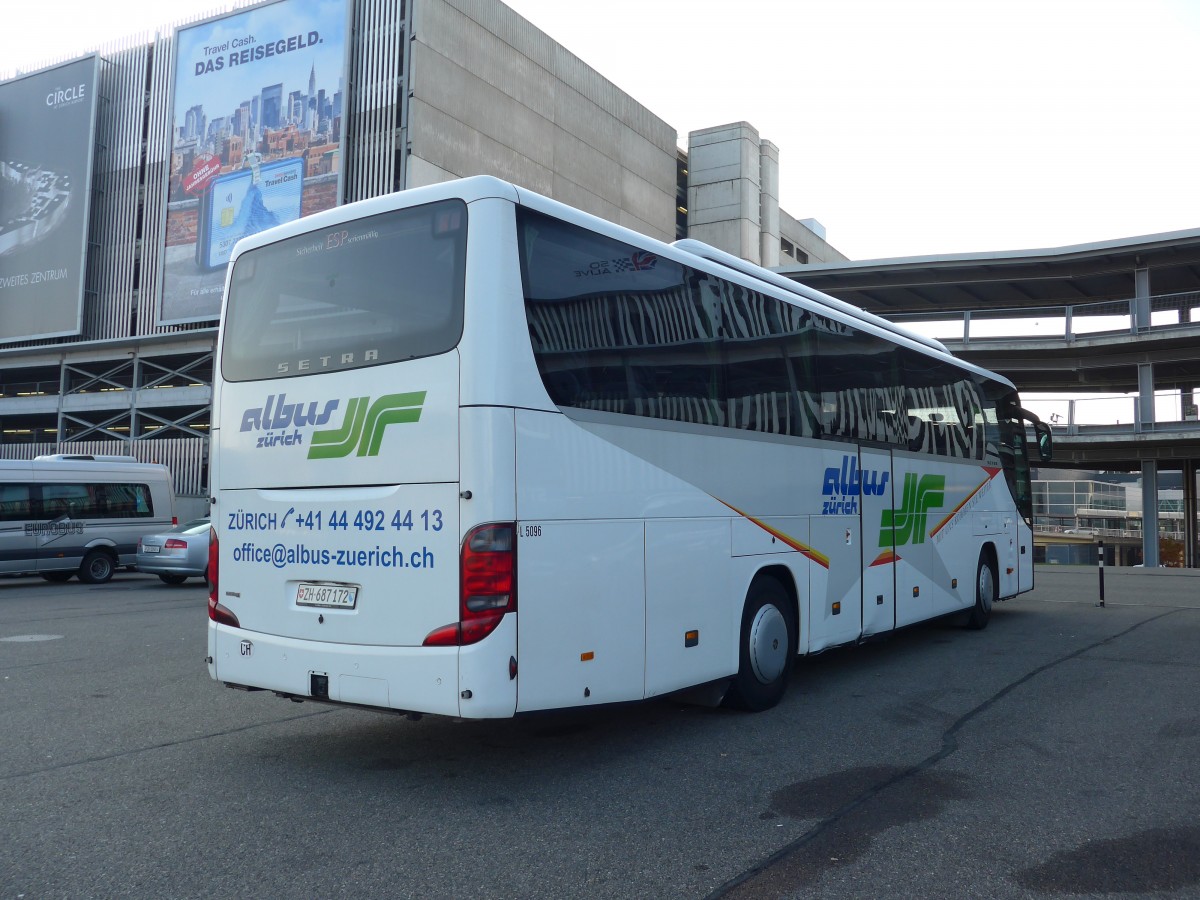 (156'301) - Albus, Z�rich - Nr. L5096/ZH 687'172 - Setra am 28. Oktober 2014 in Z�rich, Flughafen