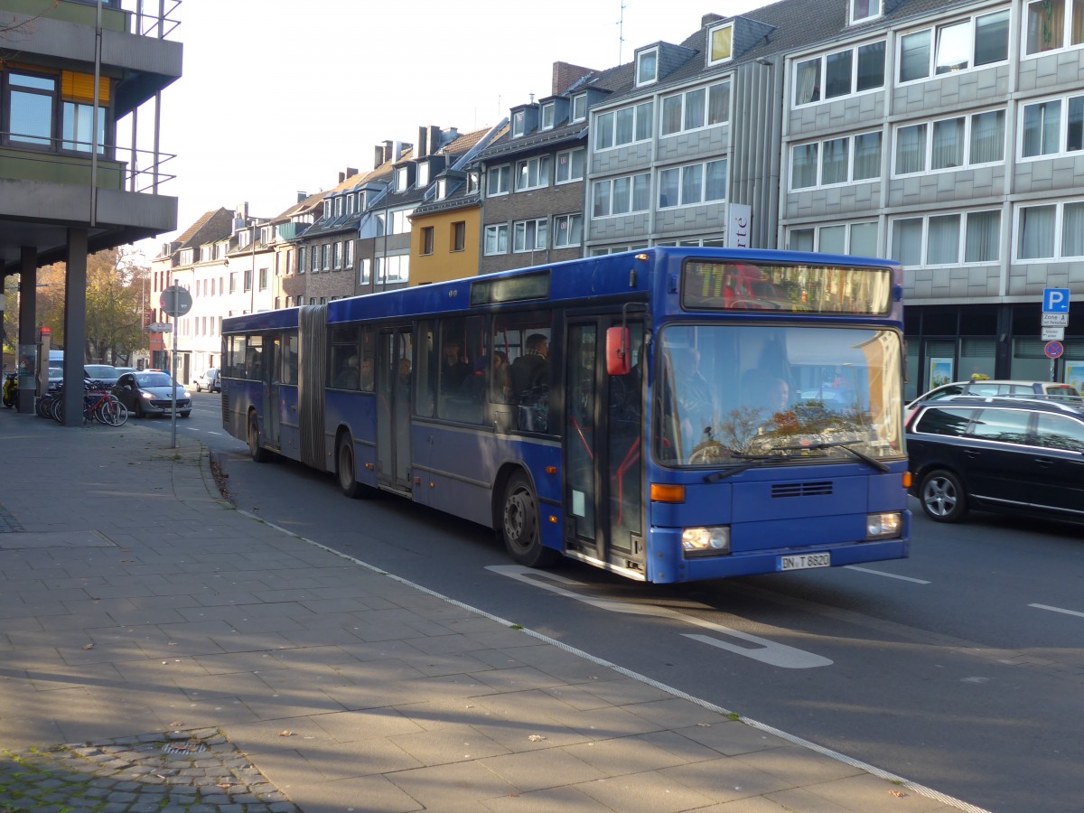 (157'218) - Tirtey, Titz-R�dingen - DN-T 8820 - Mercedes (ex ASEAG Aachen Nr. 680) am 21. November 2014 beim Hauptbahnhof Aachen