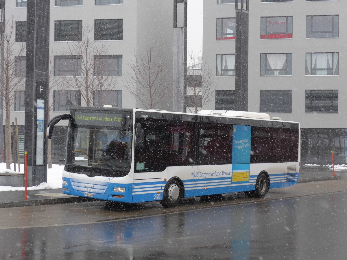 (158'564) - BSW Sargans - Nr. 321/SG 297'508 - MAN/G�ppel am 1. Februar 2015 beim Bahnhof Sargans